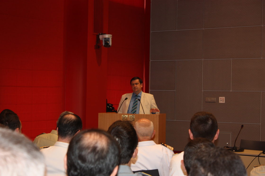 Riigikaitsekomisjoni esimehe Mati Raidma kohtumine Itaalia Ühendstaabi Kolledžis õppivate ohvitseridega